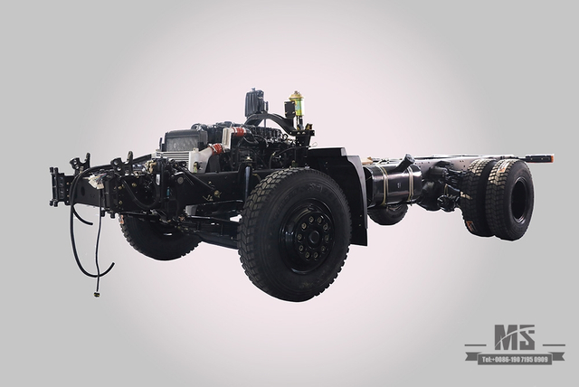 Dongfeng 4*2 Greening Sprinkler Truck Chassis _Dongfeng 210 HP Flat Head Water Sprinkler Truck Chassis_Dongfeng Water Tanker Truck Chassis _Export Special Truck Chassis
