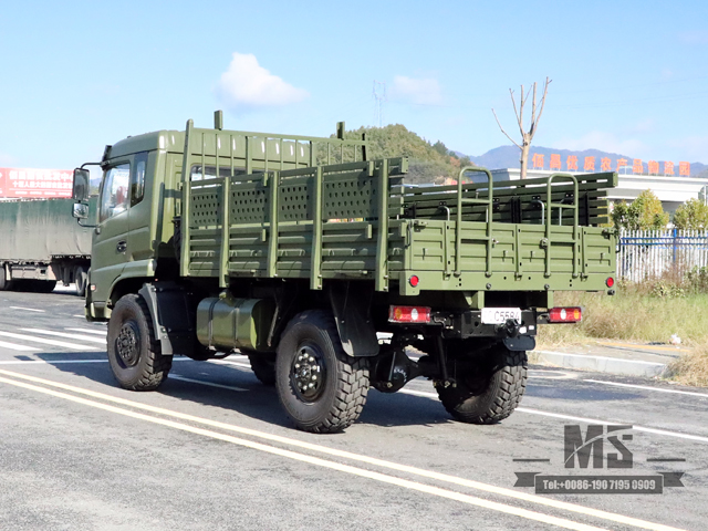 Dongfeng 4X4 Off Road Truck_2070 Flathead Cab Transportation Truck_Four-wheel Drive Export Special Vehicle