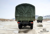 Dongfeng Six wheel Drive EQ2100 Off-road Truck_6*6 3.5 T Classic Army Green Long Head Truck With Tarpaulin Pole for sale_Dongfeng 245 Diesel Troop Carrier Export Special Vehicle 