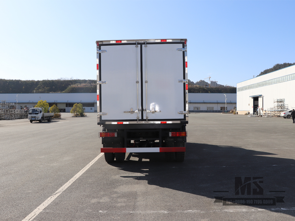 Dongfeng Tianjin four-wheel drive 25m³ refrigerated truck_Made in china_Pickup van.