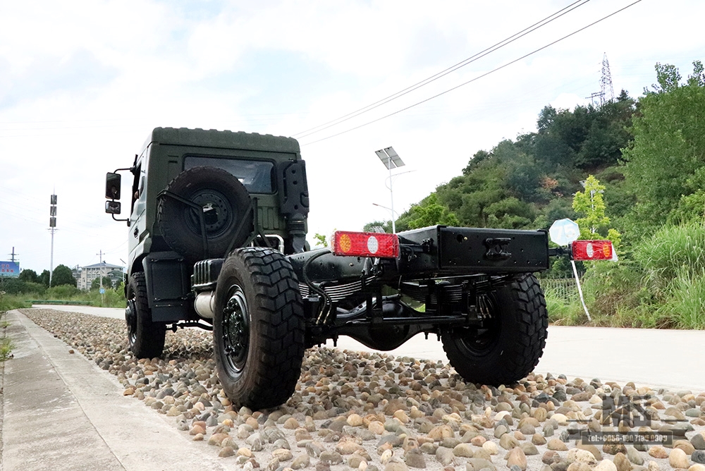 4*4 Dongfeng Off-road Truck Chassis_Four Wheel Drive One And a half Row Cab Cargo Truck Chassis_4WD Truck Export Special Purpose Vehicle Chassis