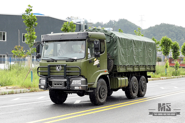 Dongfeng 210hp Six wheel Drive Cargo Truck_6*6 Army Green Flathead Head Transport Truck With Tarpaulin Pole Bumper Coversion Manufacturer_Dongfeng 6WD Export Special Vehicle