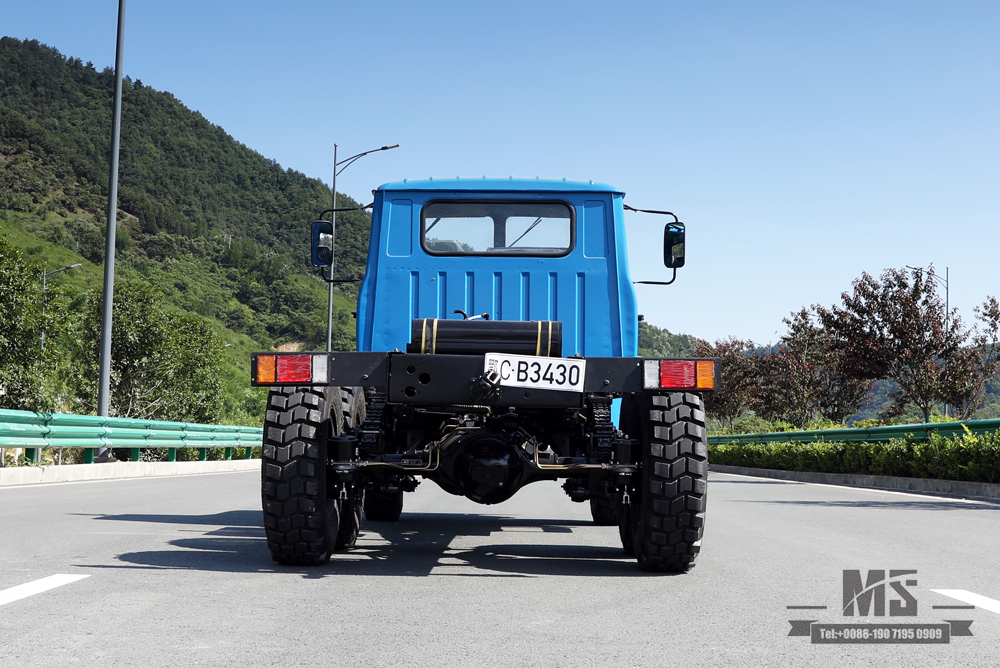 170 hp EQ2082 Chassis_Dongfeng six-wheel drive EQ2082 off-road truck chassis_Double glass 240 transport vehicle_6×6 pointed 25Y truck export special chassis