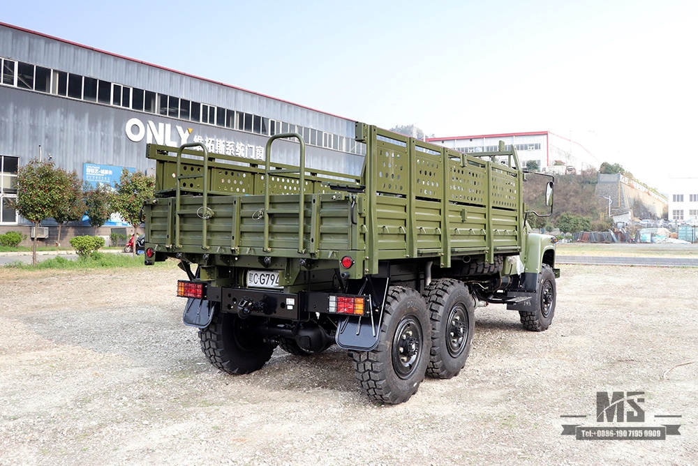 Dongfeng Army Green EQ2100 Off-road Truck_6×6 190 hp Classic Pointed Head Off-road Vehicle for sale_Dongfeng 6WD 245 Diesel Troop Carrier Export Special Vehicle 