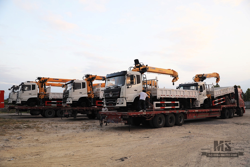 10 Dongfeng Truck Cranes Delivered to Customers