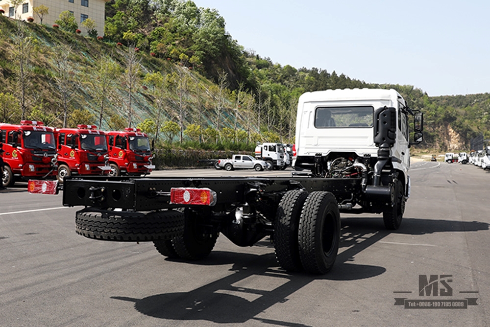 Dongfeng 4×2 Crane Chassis Flathead One-and-a-half cab 210hp Chassis with Truck Crane Export Special Chassis