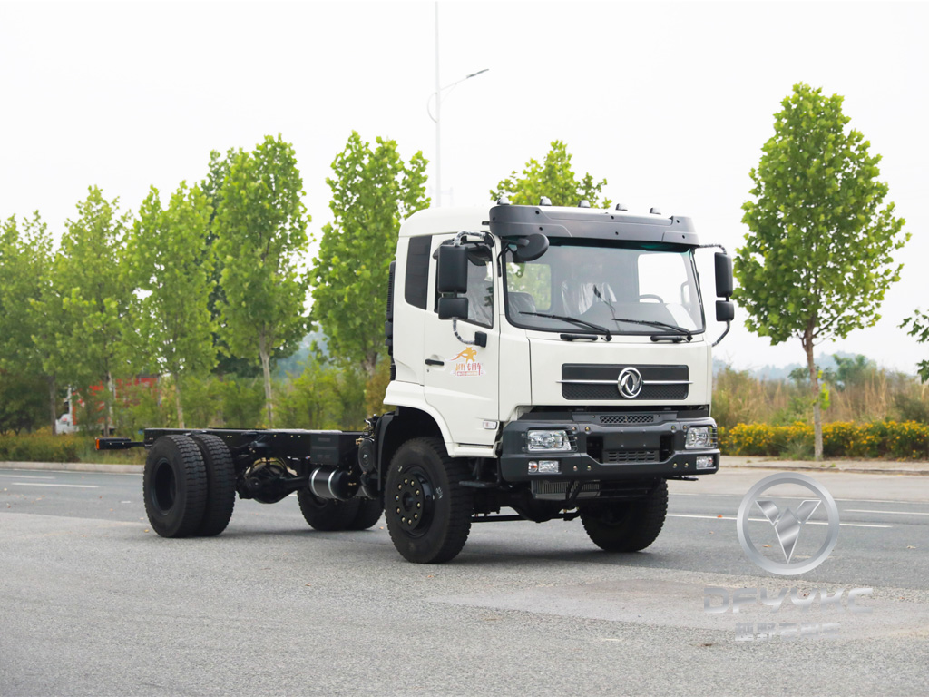 Dongfeng conventional one and half row chassis | All-wheel drive special vehicle modification 210 horsepower chassis | Made in china chassis | Single-axle off-road chassis | 