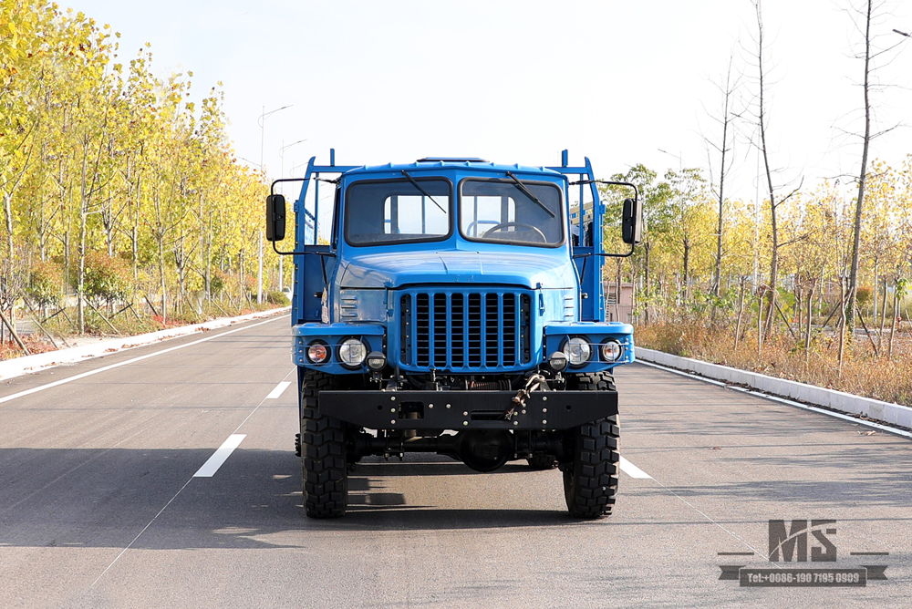 170 hp EQ2082_Dongfeng six-wheel drive EQ2082 off-road special truck_Double glass 240 transport vehicle_6×6 pointed 25Y truck export special vehicle