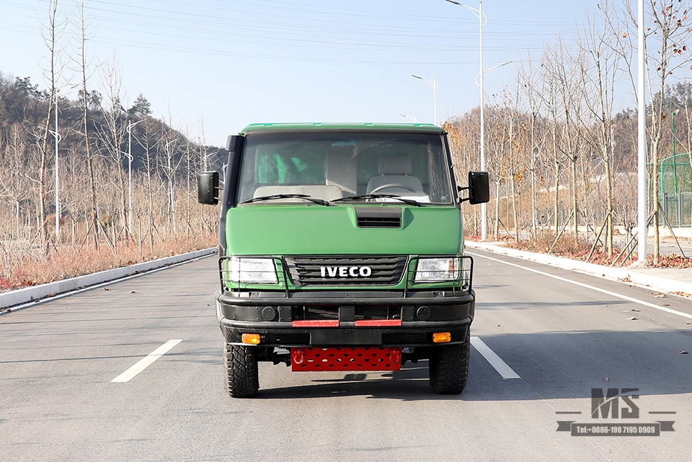 Iveco Four Wheel Drive Truck Green 4*4 Off Road Iveco Short Head Small Vehicle 4WD Export Special Vehicle Customised Conversion