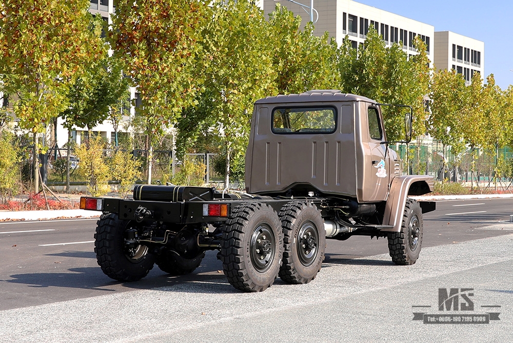 170 hp Champagne Gold EQ2082 Chassis_Dongfeng six-wheel drive off-road truck chassis_Double glass 240 transport vehicle_6×6 pointed 25Y truck export special chassis