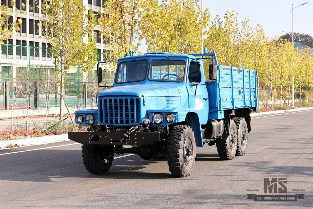 170 hp EQ2082_Dongfeng six-wheel drive EQ2082 off-road special truck_Double glass 240 transport vehicle_6×6 pointed 25Y truck export special vehicle