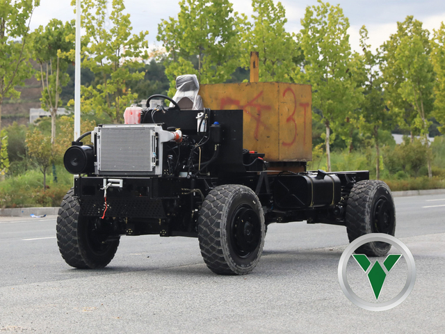 8-Ton 4x4 Chassis with Independent Front Suspection | Unmatched Off-Road Capability & Ride Comfort