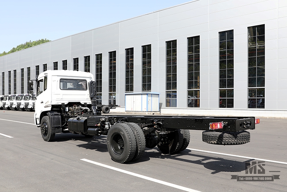 Dongfeng 4×2 Crane Chassis Flathead One-and-a-half cab 210hp Chassis with Truck Crane Export Special Chassis