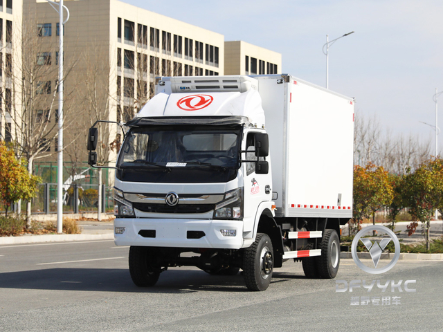 Four-wheel Drive 15 Cubic Meter Refrigerated Truck | Cold Chain Transport Truck | Meat Refrigeration Truck | Fresh-keeping Truck |