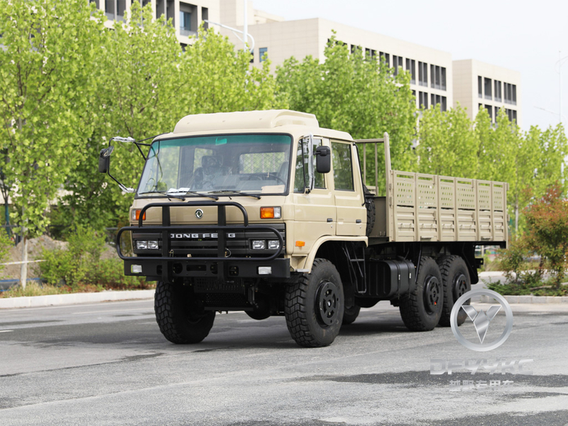 Donggfeng EQ2102N Off-Road Cargo Truck – 210HP Double-Row Desert Cargo Vehicle | Export Model | Air Conditioning with Tarpaulin
