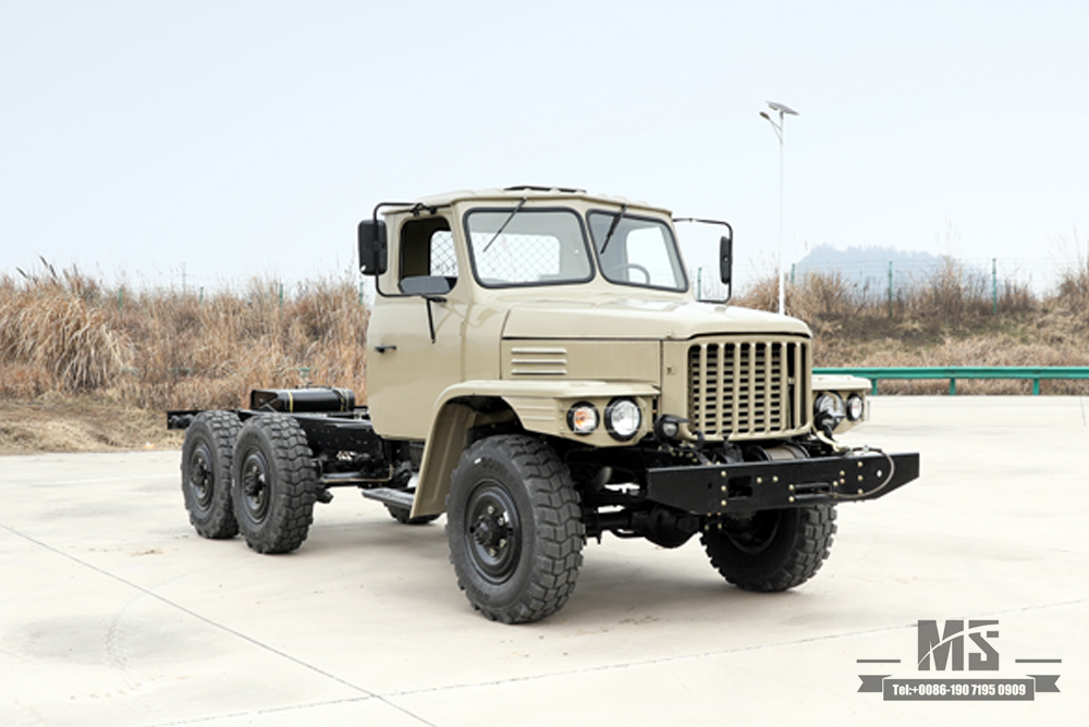 Dongfeng six-wheel drive EQ2082 Chassis_ 170 hp EQ2082 Double glass pointed off-road truck chassis_240 transport vehicle_6×6 truck export special chassis
