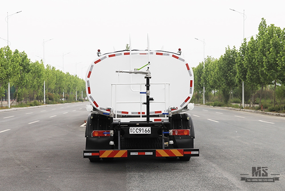 210 HP Dongfeng 4*2 Greening Sprinkler Truck _ Water Sprinkler Truck_Dongfeng Water Tanker Truck For Sale_Export Special Truck