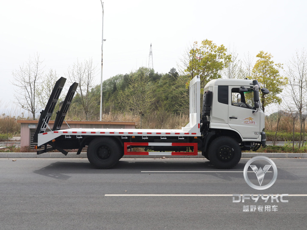 Dongfeng Flat-topped Semi-cab | Excavator Transport Vehicle | Excavator Towing Flatbed Truck Hook Machine Board | Hydraulic Ladder Truck Tandem Trailer | 