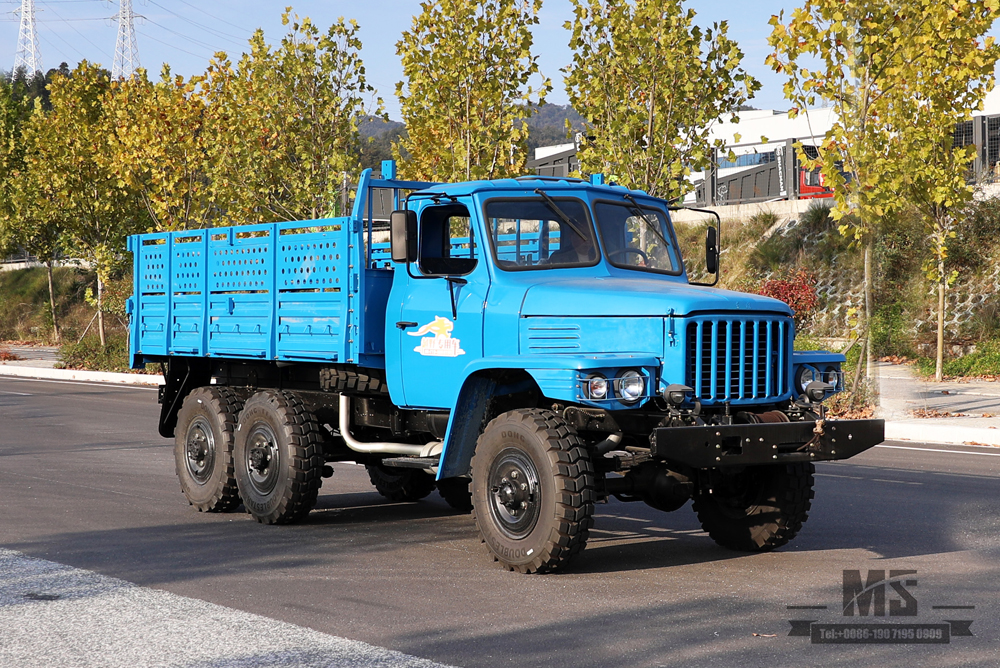 170 hp EQ2082_Dongfeng six-wheel drive EQ2082 off-road special truck_Double glass 240 transport vehicle_6×6 pointed 25Y truck export special vehicle