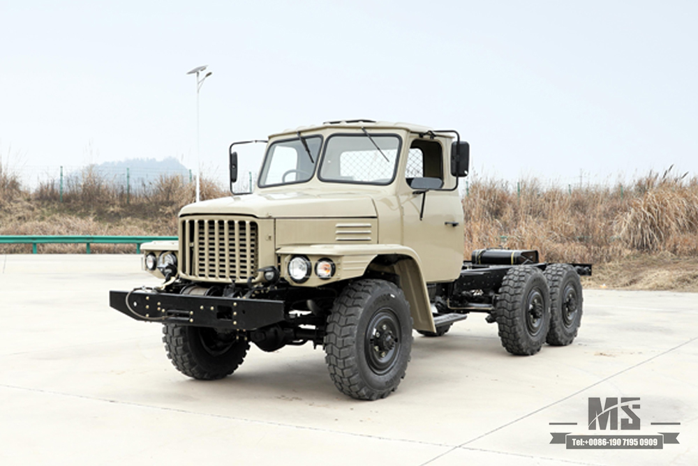 Dongfeng six-wheel drive EQ2082 Chassis_ 170 hp EQ2082 Double glass pointed off-road truck chassis_240 transport vehicle_6×6 truck export special chassis