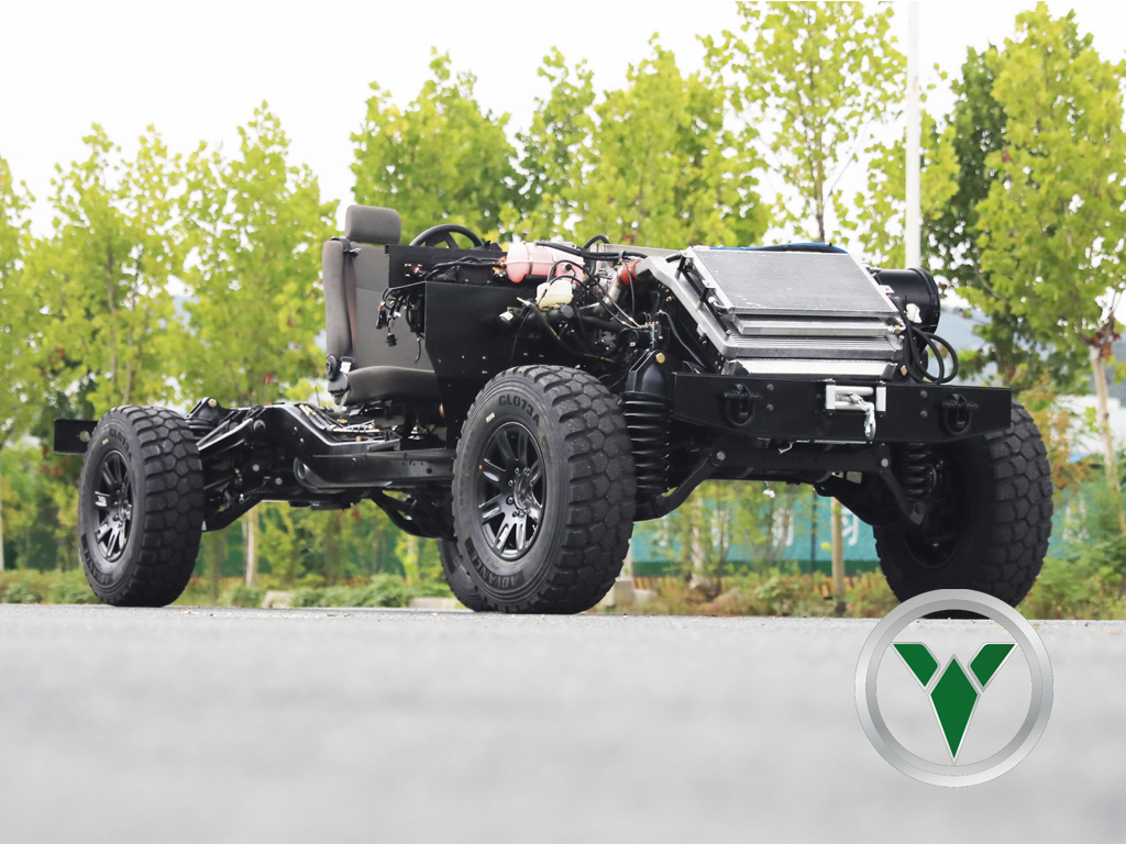 Custom Class 3 Off-Road Chassis | 4WD Independent Suspension & Dual Fuel Tank Systems