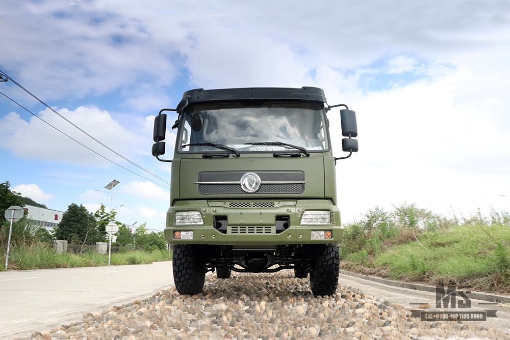4*4 Dongfeng Off-road Truck Chassis_Four Wheel Drive One And a half Row Cab Cargo Truck Chassis_4WD Truck Export Special Purpose Vehicle Chassis