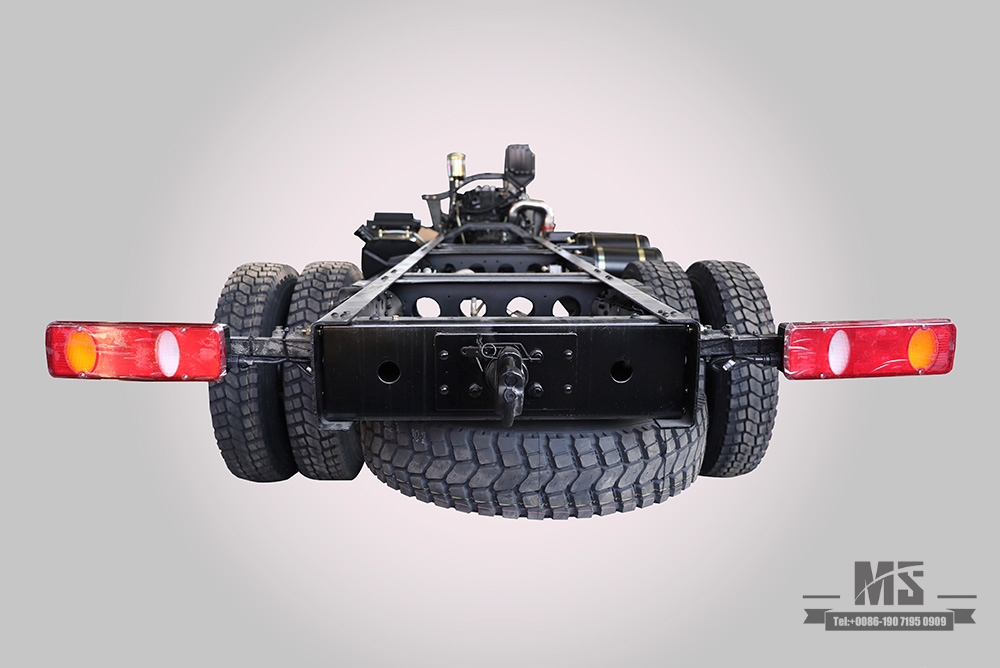 Dongfeng 4*2 Greening Sprinkler Truck Chassis _Dongfeng 210 HP Flat Head Water Sprinkler Truck Chassis_Dongfeng Water Tanker Truck Chassis _Export Special Truck Chassis