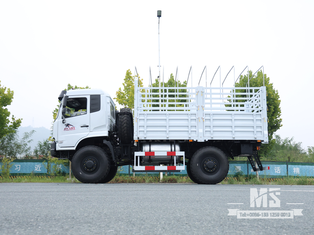 Dongfeng 4&times;4 High Fence Off-road Cargo Truck | EQ3186GP6