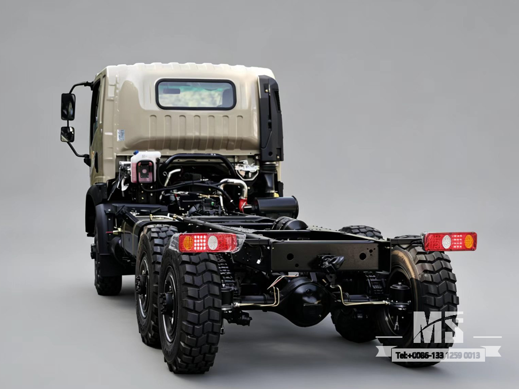 Dongfeng 6&times;6 EQ2082 Chassis_6*6 190hp Flat Head Truck Six Wheel Drive Chassis for Sale_Export Special Vehicle Chassis 