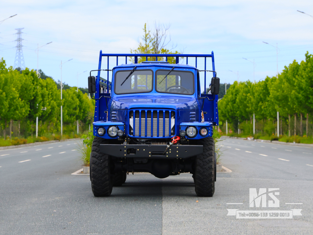 Export-Only Dongfeng 10-Ton Six-Wheel Drive Long Nose Cargo Truck Equipped with 190 HP Engine