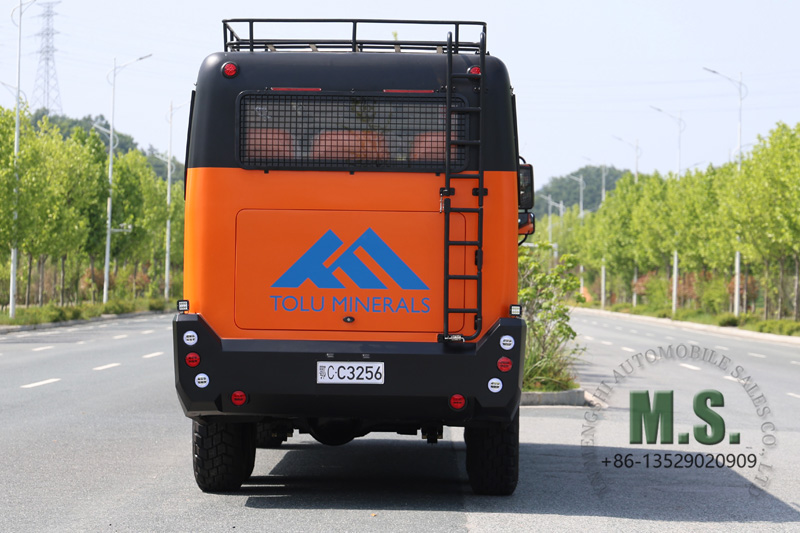210HP 6x6 Dongfeng Passenger Bus | Off-road All Terrain Special Passenger Vehicle