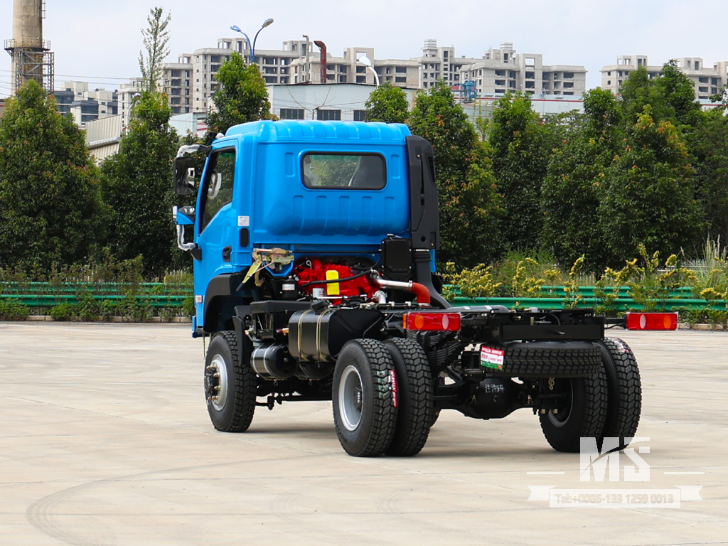 6X6 Dongfeng Turquoise EQ2082 SingleRow Cab Trucks 6WD Off-road Trucks