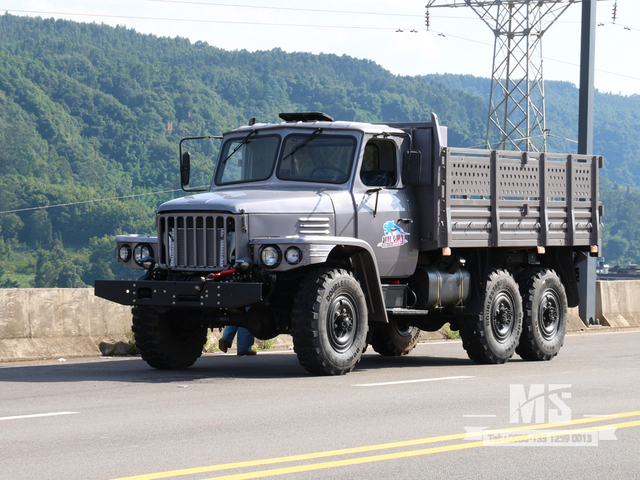 Dongfeng EQ2082 6&times;6 Long Nose Off-road Cargo Truck with Front Winch |EQ3253GP6